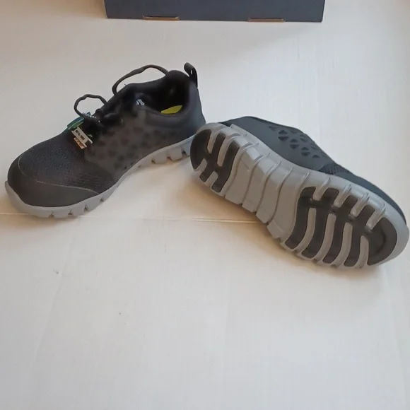 NIB Work Shoes - Reebok - Size 3W (Men) - Picture 2 of 12